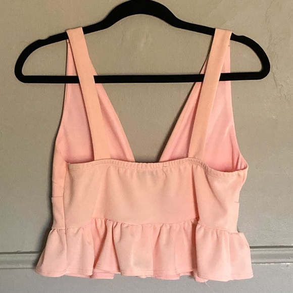 YaYa & Co Pink V-Neck Peplum Crop Top - Picture 2 of 4
